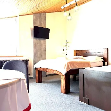 Marion Πανσιόν